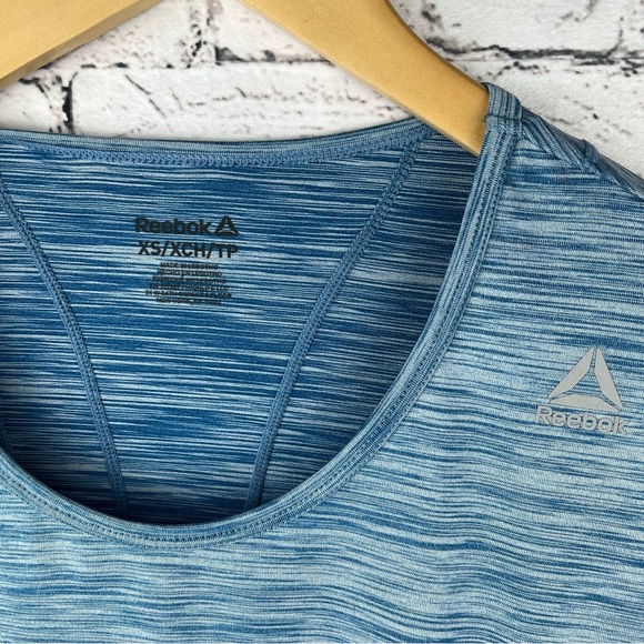 Reebok Long Sleeve Fitted Workout Top, Size XS - Picture 3 of 6